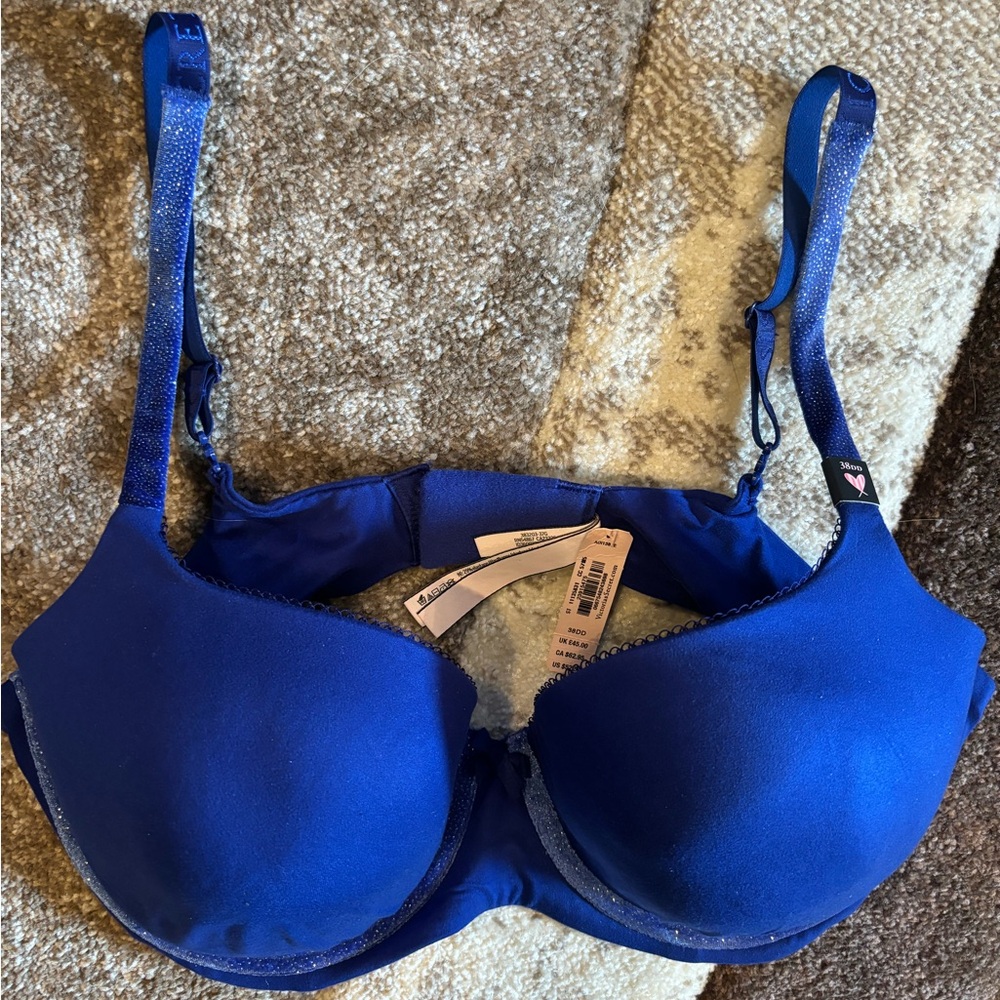 New Victoria’s Secret Bra 36DD
